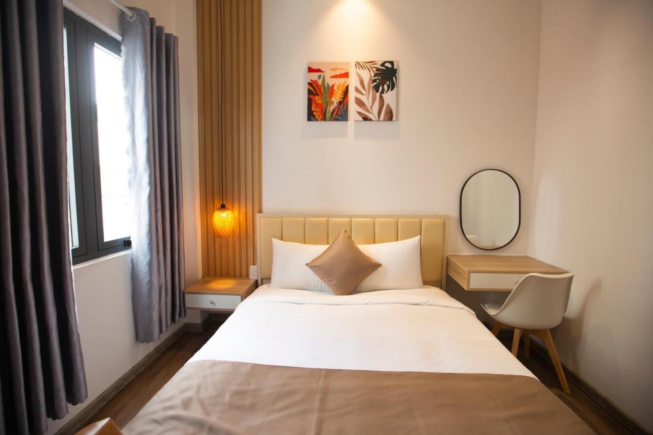 Torino Hotel Dalat Екстериор снимка