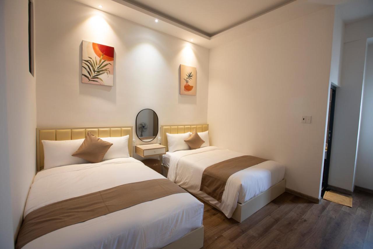Torino Hotel Dalat Екстериор снимка
