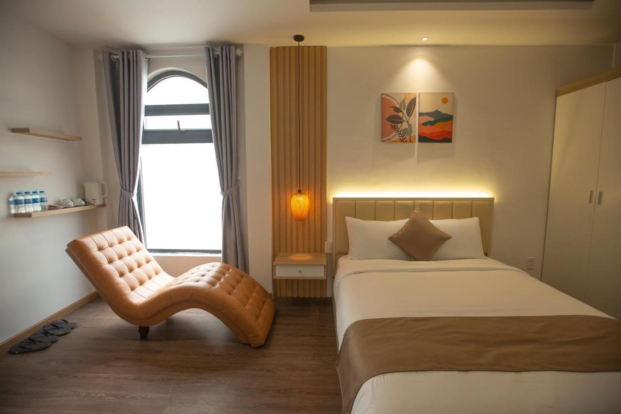 Torino Hotel Dalat Екстериор снимка