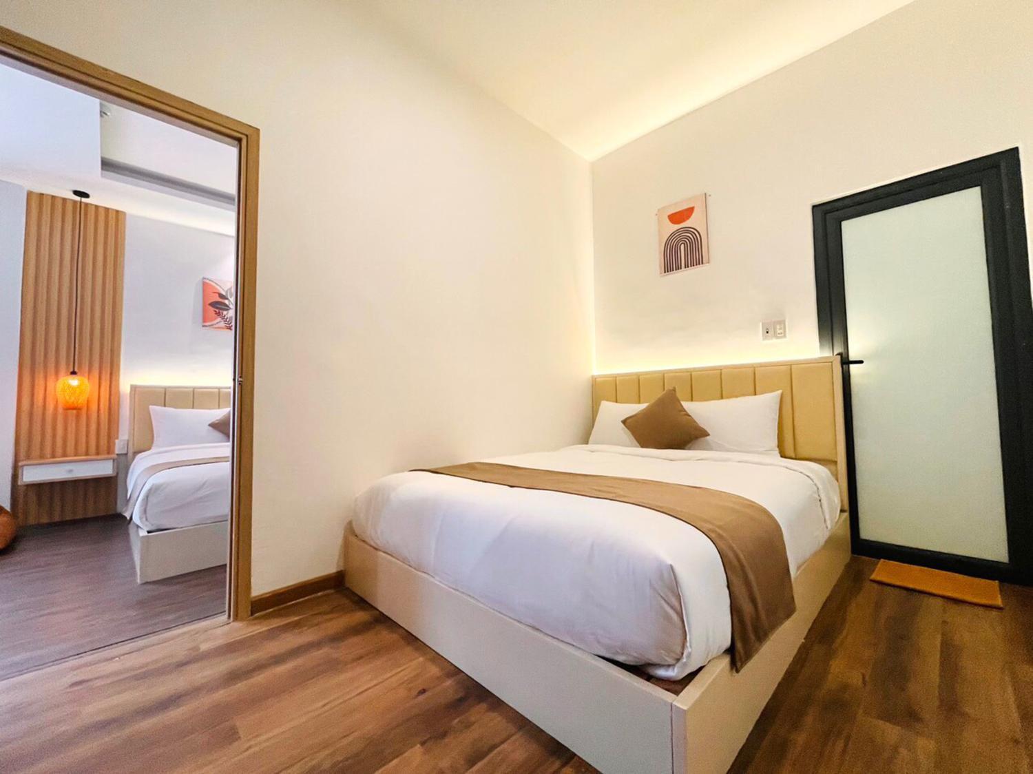 Torino Hotel Dalat Екстериор снимка